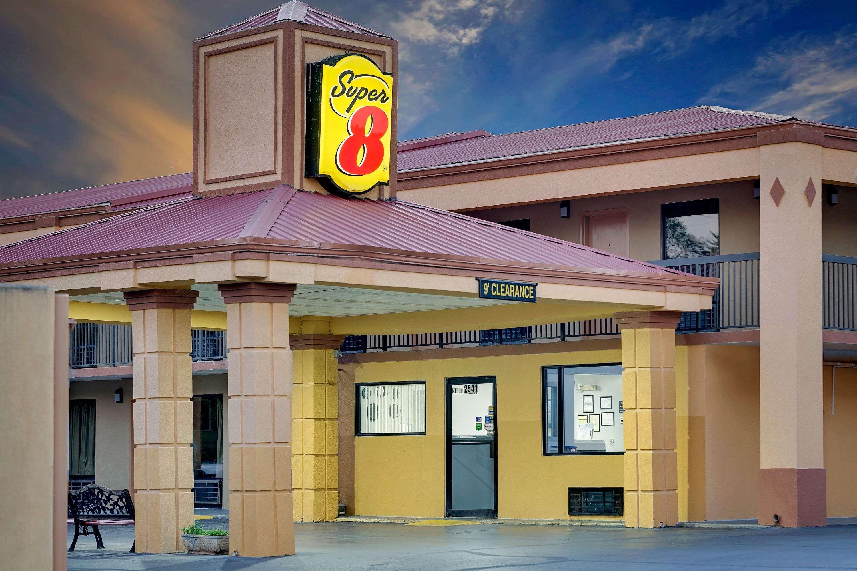 Motel Super 8 By Wyndham Athens Extérieur photo