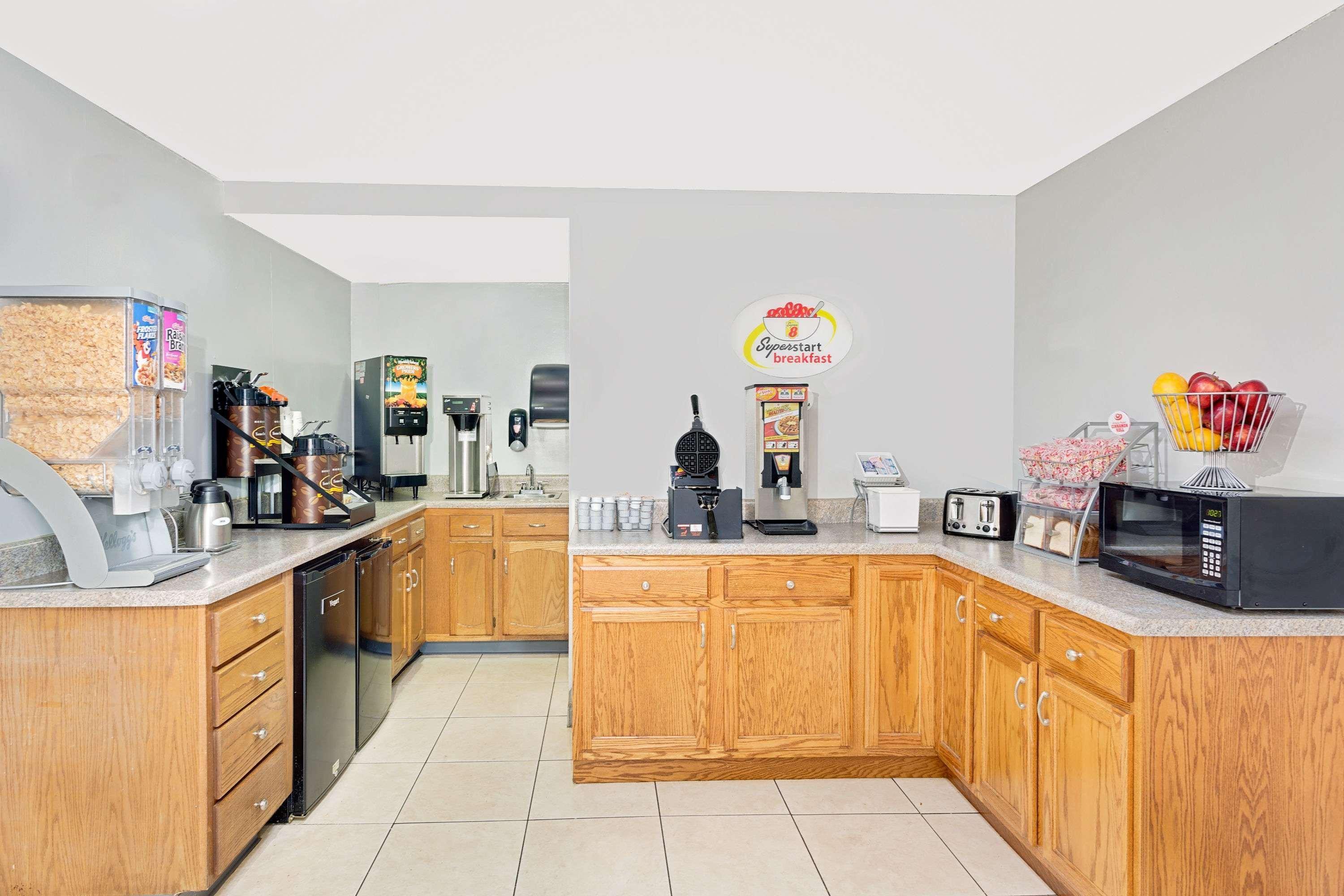 Motel Super 8 By Wyndham Athens Extérieur photo